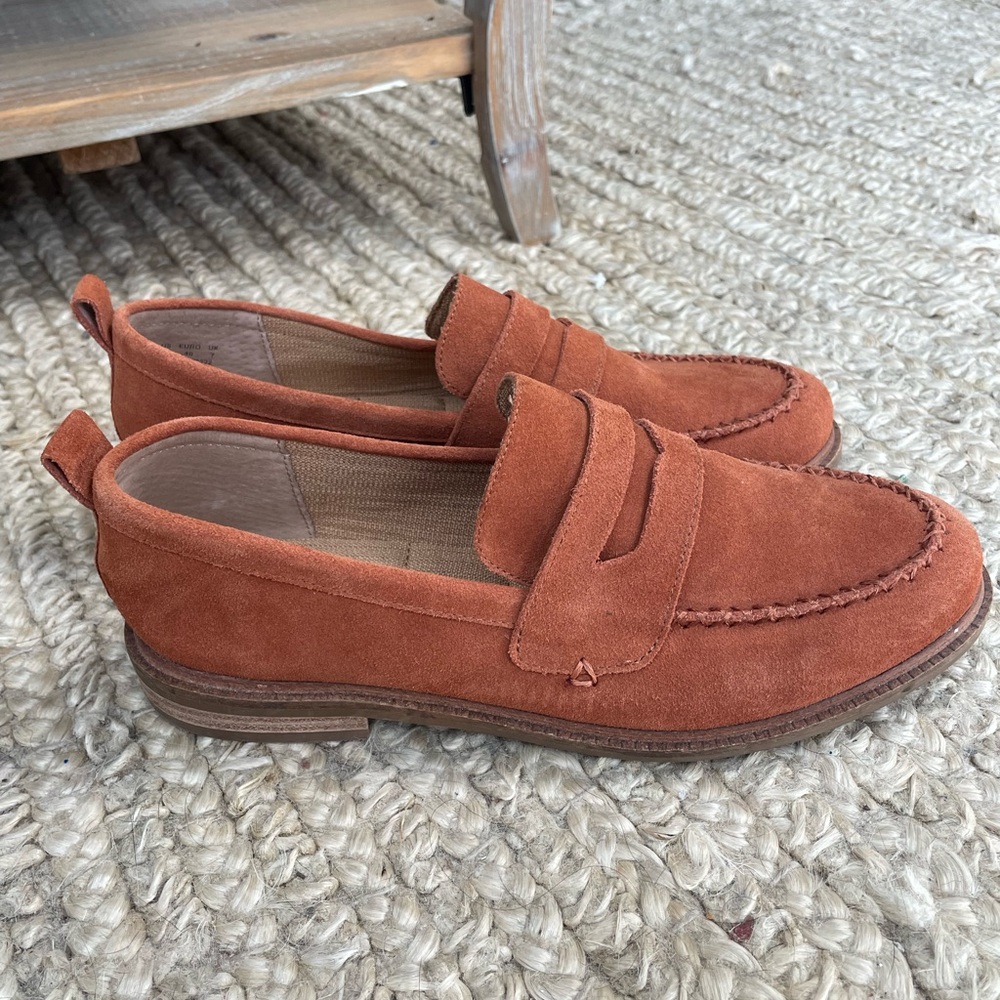 Kelsi Dagger Brooklyn Lens suede loafers women’s size 9.5
